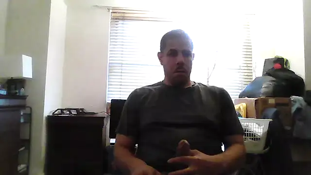 Snapshot of toosexy4myshirt chatting on July 2026 12:13:01 AM toosexy4myshirt online show from July 2026 12:13:01 AM