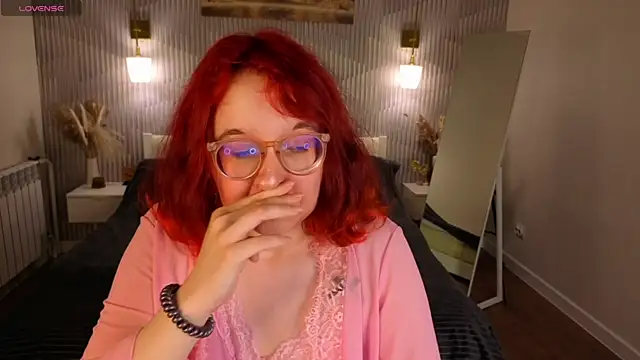 Aleks-casterrr online show from June 2026 05:14:02 PM