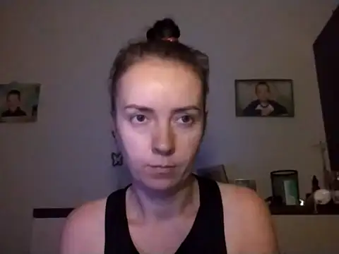 JenniferAlone online show from July 2026 08:05:01 PM