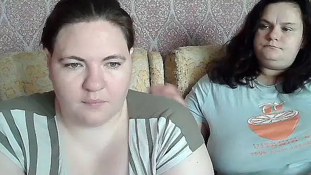 Snapshot of TiaMason chatting on June 2026 06:59:02 AM TiaMason online show from June 2026 06:59:02 AM