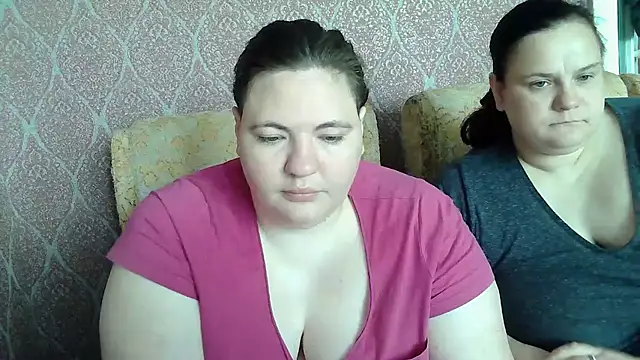 Snapshot of TiaMason chatting on June 2026 06:49:01 AM TiaMason online show from June 2026 06:49:01 AM