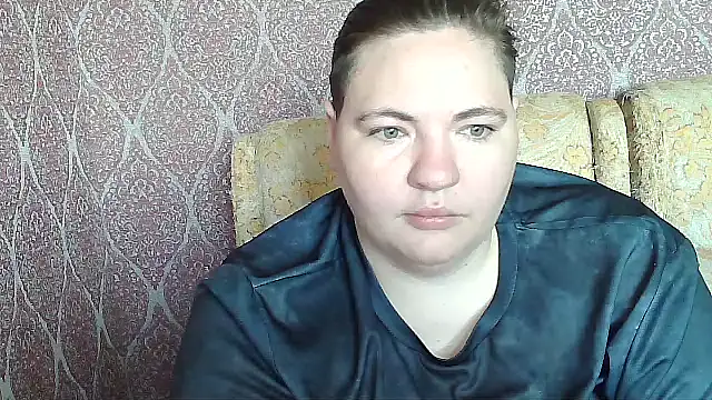 Snapshot of TiaMason chatting on June 2026 07:11:01 AM TiaMason online show from June 2026 07:11:01 AM