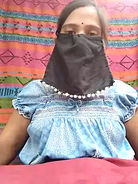 Snapshot of Tanvi-j chatting on July 2026 05:54:02 AM Tanvi-j online show from July 2026 05:54:02 AM