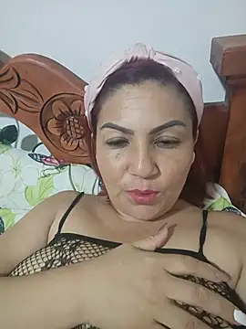 Agata Traviesa online show from July 2026 01:08:01 AM