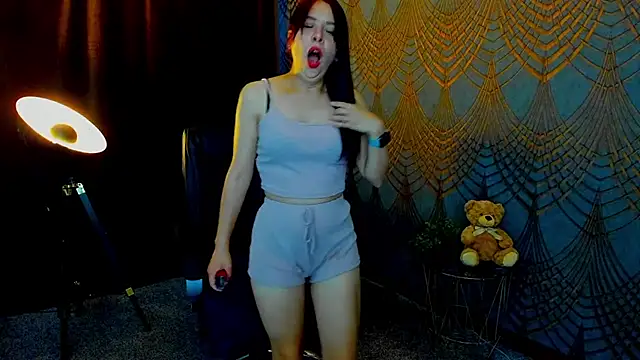 Livia Shy online show from June 2026 07:09:02 AM