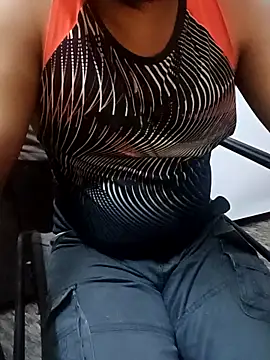 Lawrencedlkk007 online show from February 2026 05:45:01 AM