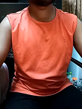 Lawrencedlkk007 online show from February 2026 04:58:01 PM