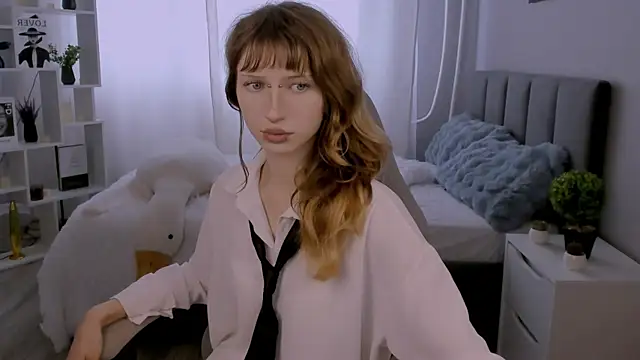 molly san  online show from June 2026 09:14:01 AM