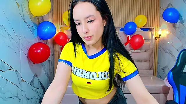 Aleja r  online show from June 2026 08:14:01 PM
