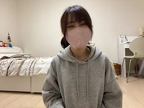 Snapshot of Sakura_Mochi38 chatting on June 2026 12:53:02 PM Sakura Mochi38 online show from June 2026 12:53:02 PM
