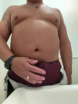 Leon42xxx online show from August 2026 06:12:01 AM