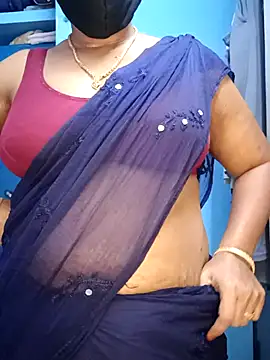 Snapshot of tamil_sarah chatting on June 2026 06:18:02 PM tamil sarah online show from June 2026 06:18:02 PM