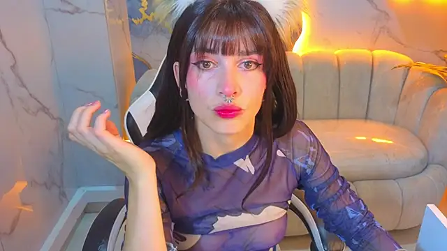 Snapshot of Lily_Tx chatting on June 2026 07:50:01 PM Lily Tx online show from June 2026 07:50:01 PM
