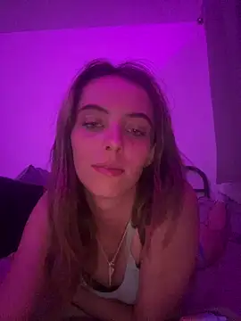 Shazzyyy06 online show from June 2026 09:28:01 PM