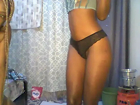 Snapshot of Ladysweetness23 chatting on July 2026 03:42:01 AM Ladysweetness23 online show from July 2026 03:42:01 AM