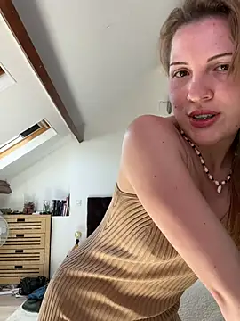 blanchevalmont online show from June 2026 01:56:01 PM