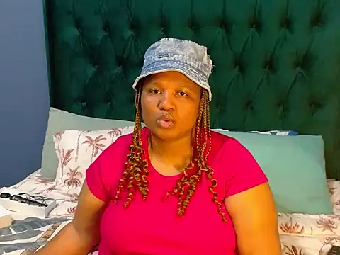 MISS BLACKBERY online show from June 2026 10:10:02 PM