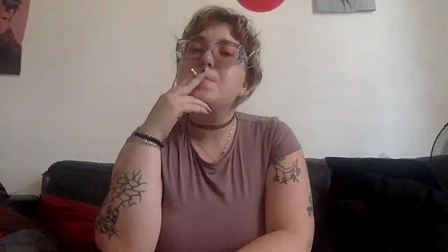 mysteradecadent online show from June 2026 11:36:01 AM