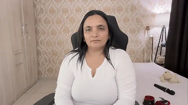 SAmirahha Bano1 online show from June 2026 10:14:02 AM
