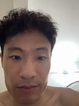 Snapshot of Mr_iphone11 chatting on July 2026 04:05:02 PM Mr iphone11 online show from July 2026 04:05:02 PM