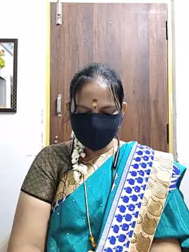 Snapshot of Tamil_white_beauty chatting on June 2026 05:54:01 PM Tamil white beauty online show from June 2026 05:54:01 PM