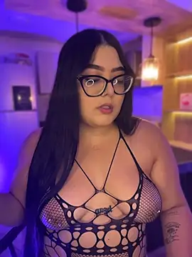 Lau  Garcia online show from July 2026 04:17:02 AM