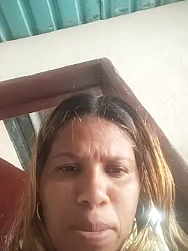 Snapshot of Linda_fox2 chatting on July 2026 06:12:01 PM Linda fox2 online show from July 2026 06:12:01 PM