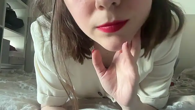 Snapshot of Hilda_Valentine chatting on June 2026 03:21:02 PM Hilda Valentine online show from June 2026 03:21:02 PM