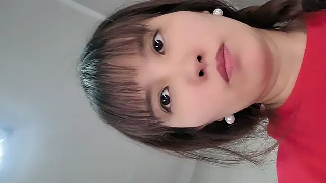 Snapshot of Yesqiko chatting on June 2026 07:43:01 AM Yesqiko online show from June 2026 07:43:01 AM