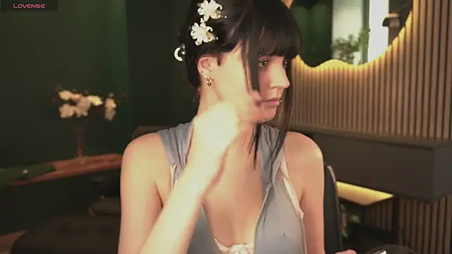 Michelle Rain online show from July 2026 01:49:01 PM