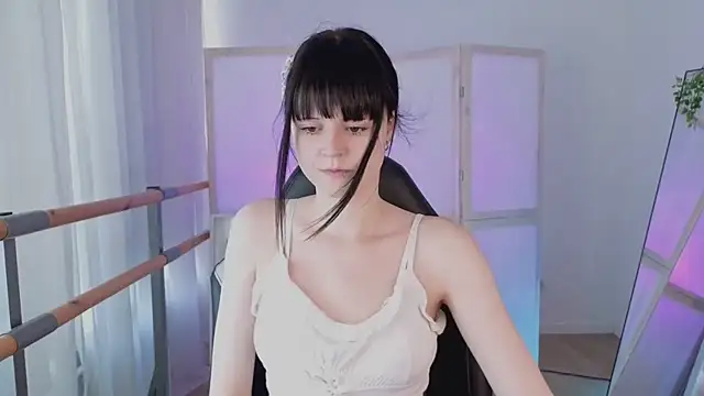Michelle Rain online show from July 2026 02:32:01 PM