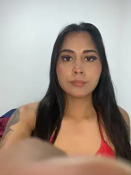 Luisamorena online show from July 2026 09:46:01 PM
