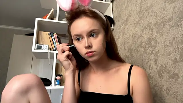 Snapshot of Mollybeans chatting on July 2026 01:24:01 PM Mollybeans online show from July 2026 01:24:01 PM