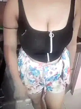 Riya Beauty online show from June 2026 03:35:02 AM