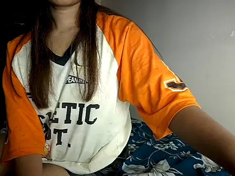 Snapshot of hotyy_nayra chatting on July 2026 06:47:02 PM hotyy nayra online show from July 2026 06:47:02 PM