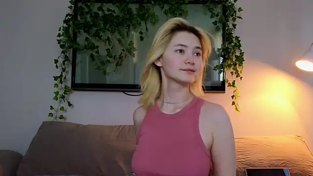 Emily Miu online show from July 2026 11:33:02 PM