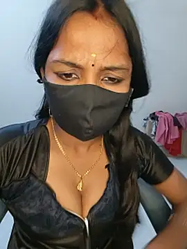 Snapshot of YALINITWO7_TAMIL chatting on July 2026 08:18:01 PM YALINITWO7 TAMIL online show from July 2026 08:18:01 PM