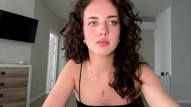 A Milly online show from July 2026 01:28:01 PM
