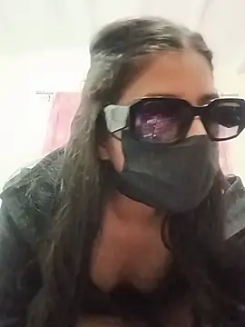 Snapshot of little_kitty67 chatting on July 2026 03:59:01 PM little kitty67 online show from July 2026 03:59:01 PM