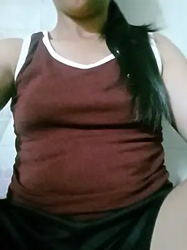 Helen-nn online show from June 2026 06:21:02 PM