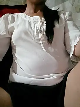 Helen-nn online show from June 2026 04:52:02 AM