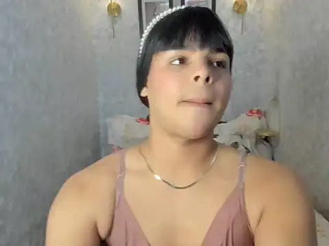 emily rosue  online show from July 2026 04:27:02 AM