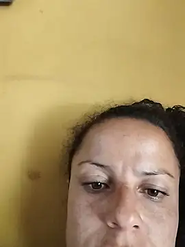 Snapshot of Dalilahot101 chatting on August 2026 08:18:01 PM Dalilahot101 online show from August 2026 08:18:01 PM