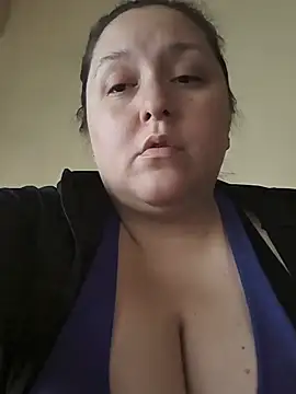 Snapshot of solcurvytriplxx chatting on June 2026 08:13:02 PM solcurvytriplxx online show from June 2026 08:13:02 PM