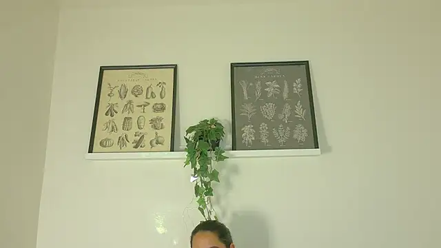 Snapshot of ShelyEvans__ chatting on July 2026 01:23:02 AM ShelyEvans online show from July 2026 01:23:02 AM