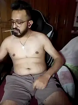 Snapshot of freakkydessi chatting on July 2026 08:54:01 AM freakkydessi online show from July 2026 08:54:01 AM