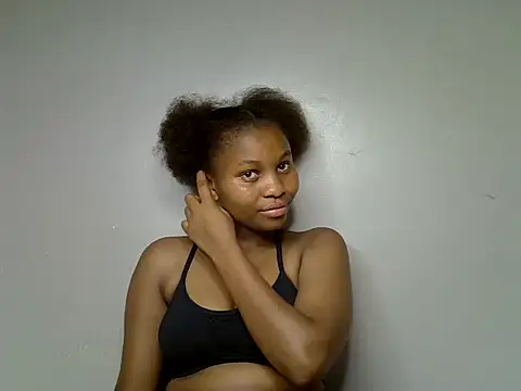 Snapshot of Swt_smiles chatting on June 2026 05:14:01 AM Swt smiles online show from June 2026 05:14:01 AM