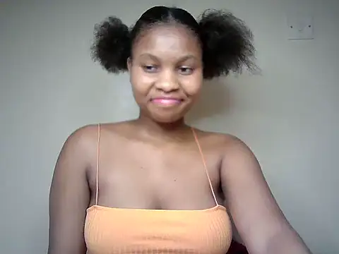 Snapshot of Swt_smiles chatting on July 2026 06:02:02 AM Swt smiles online show from July 2026 06:02:02 AM