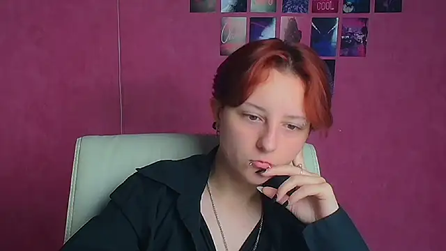 Snapshot of Dilara_Kiss_ chatting on June 2026 05:06:01 AM Dilara Kiss online show from June 2026 05:06:01 AM