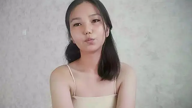 Snapshot of SusieSkepple chatting on August 2026 12:04:02 PM SusieSkepple online show from August 2026 12:04:02 PM
